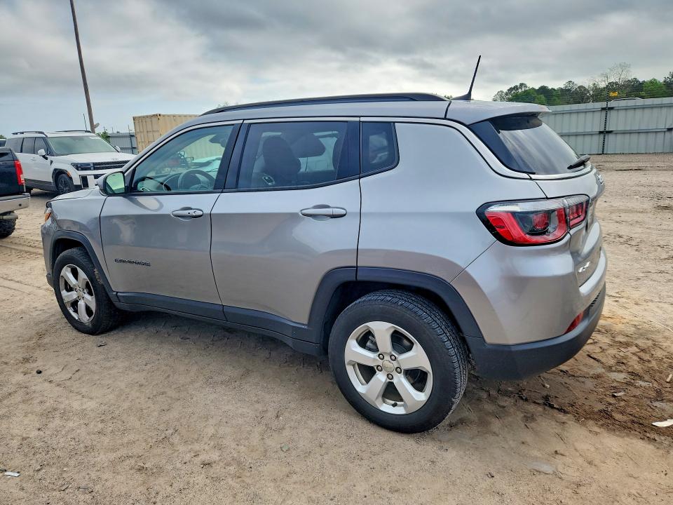 48684456 :رقم المزاد ، 3C4NJDBB5LT204499 vin ، 2020 Jeep Compass مزاد بيع