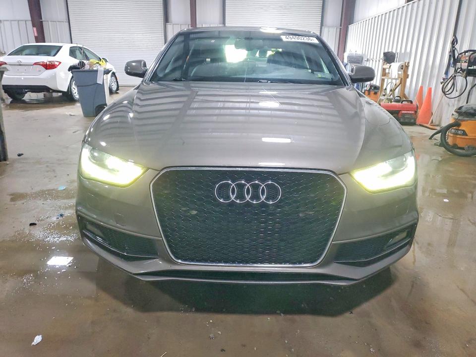 Продажа на аукционе авто 2014 Audi A4, vin: WAUFFAFL7EA009387, номер лота: 49490236