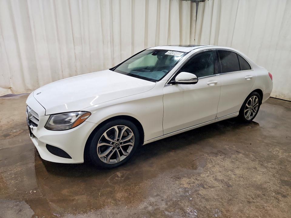50498486 :رقم المزاد ، 55SWF4JB5JU254756 vin ، 2018 Mercedes-benz C مزاد بيع