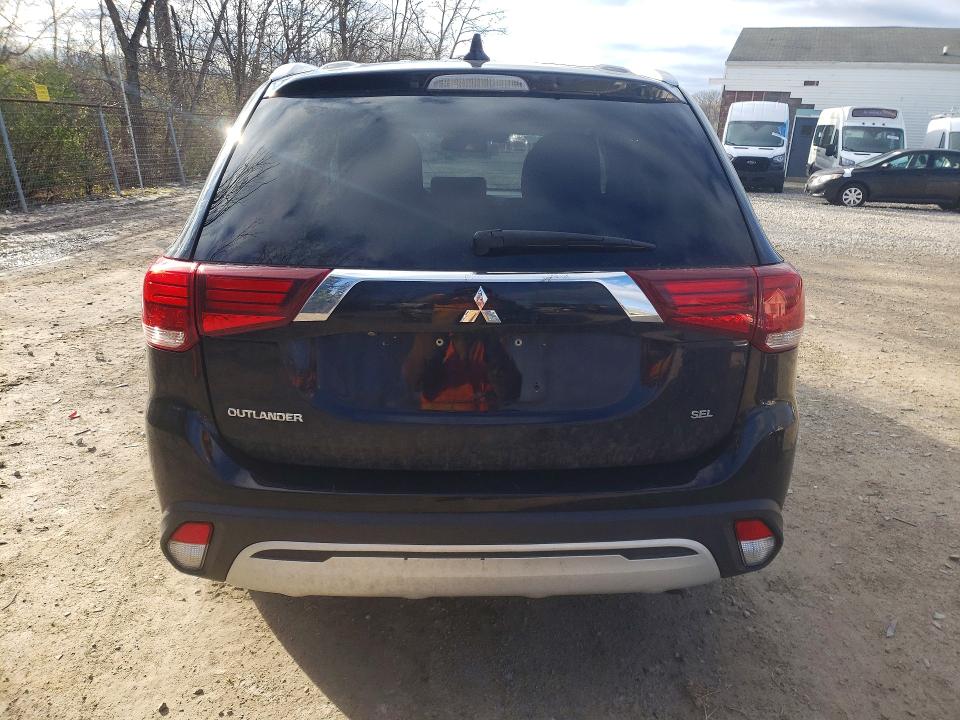 48843656 :رقم المزاد ، JA4AD3A38LZ028349 vin ، 2020 Mitsubishi Outlander مزاد بيع