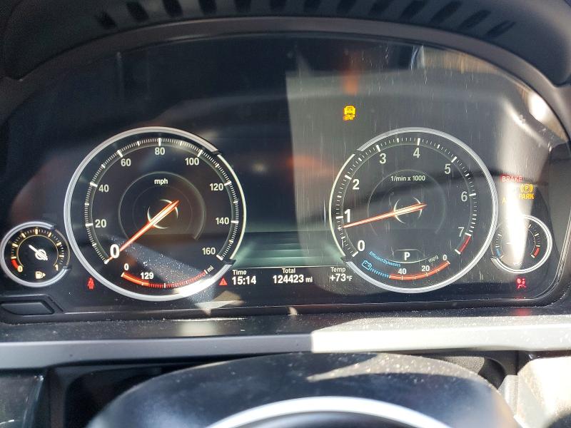 51526446 :رقم المزاد ، WBAYE8C56FD780840 vin ، 2015 Bmw 750 مزاد بيع