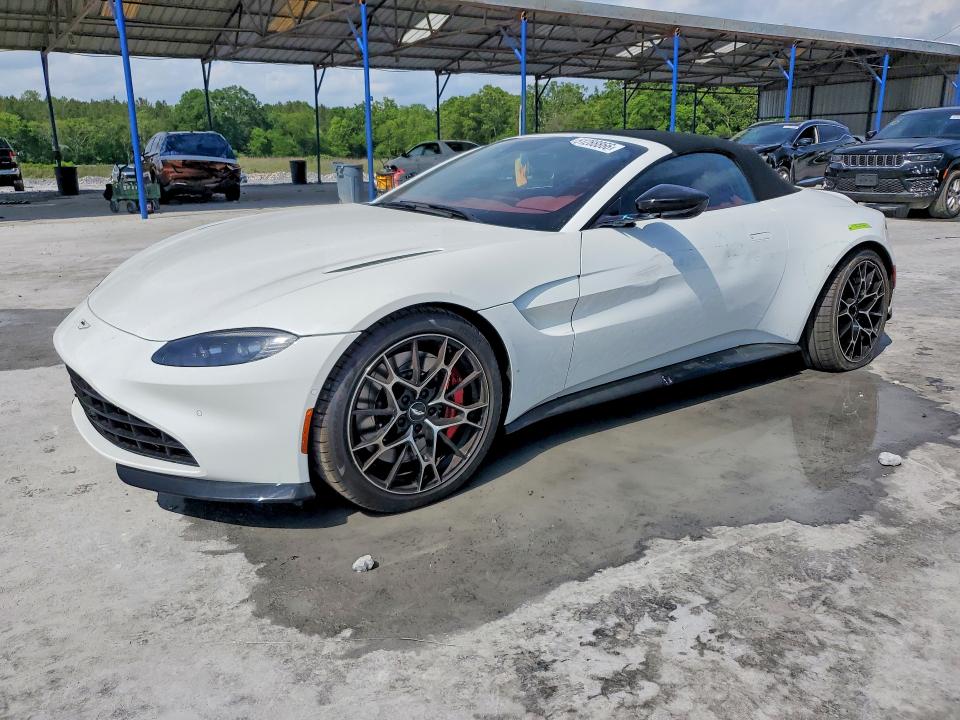 51288866 :رقم المزاد ، SCFSMGBW8NGP06396 vin ، 2022 Aston Martin Vantage مزاد بيع