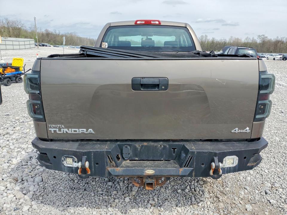 50222246 :رقم المزاد ، 5TFUM5F10AX013679 vin ، 2010 Toyota Tundra مزاد بيع