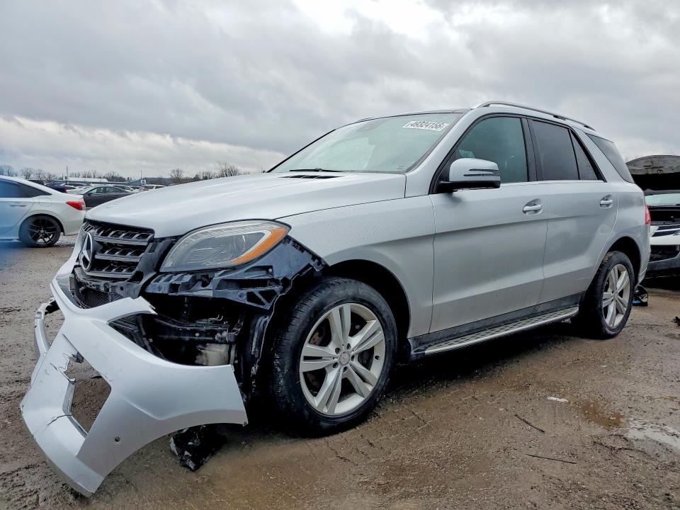 49324156 :رقم المزاد ، 4JGDA2EB4EA312095 vin ، 2014 Mercedes Benz Ml-class مزاد بيع