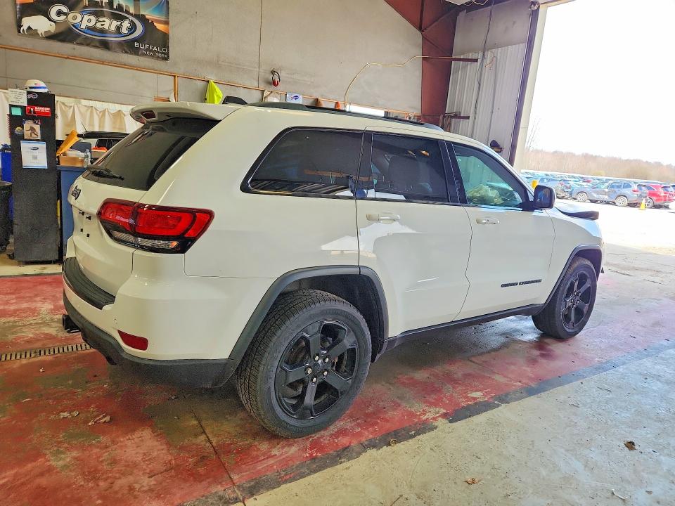 48519686 :رقم المزاد ، 1C4RJFAG2JC352788 vin ، 2018 Jeep Grand Cherokee مزاد بيع