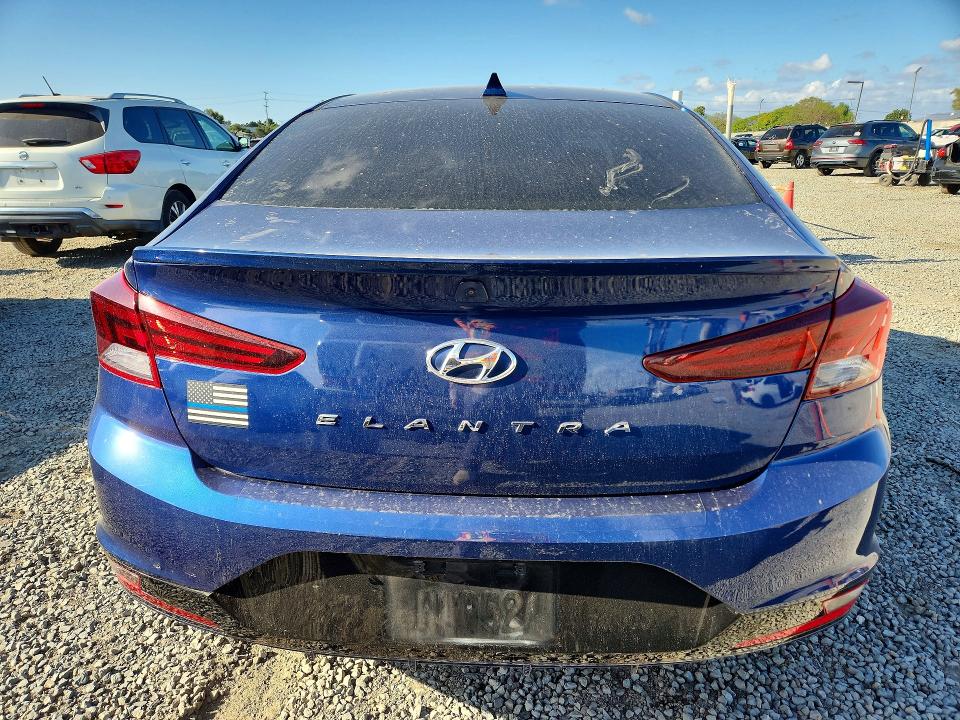 Продажа на аукционе авто 2019 Hyundai Elantra, vin: 5NPD84LF5KH429593, номер лота: 79259325