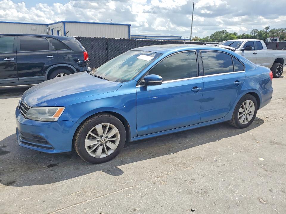 Продажа на аукционе авто 2015 Volkswagen Jetta, vin: 3VWD07AJ2FM270755, номер лота: 51458166