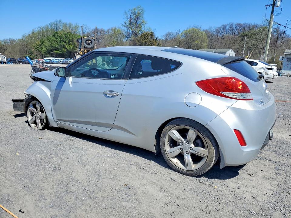 Продаж на аукціоні авто 2015 Hyundai Veloster, vin: KMHTC6AD9FU243408, номер лоту: 49174616