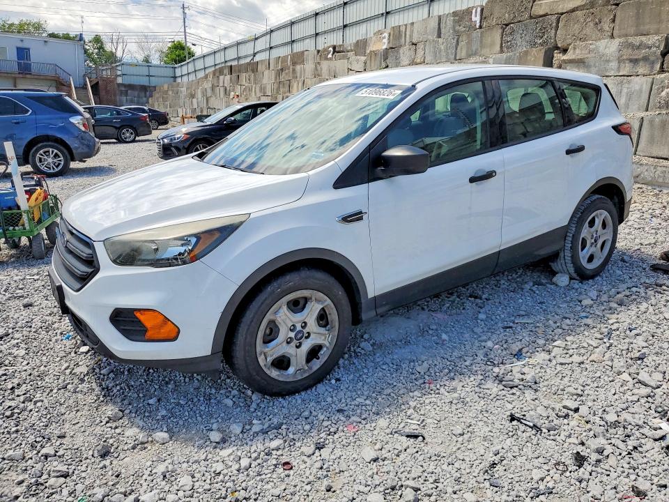 Продаж на аукціоні авто 2018 Ford Escape, vin: 1FMCU0F71JUA17322, номер лоту: 51096826