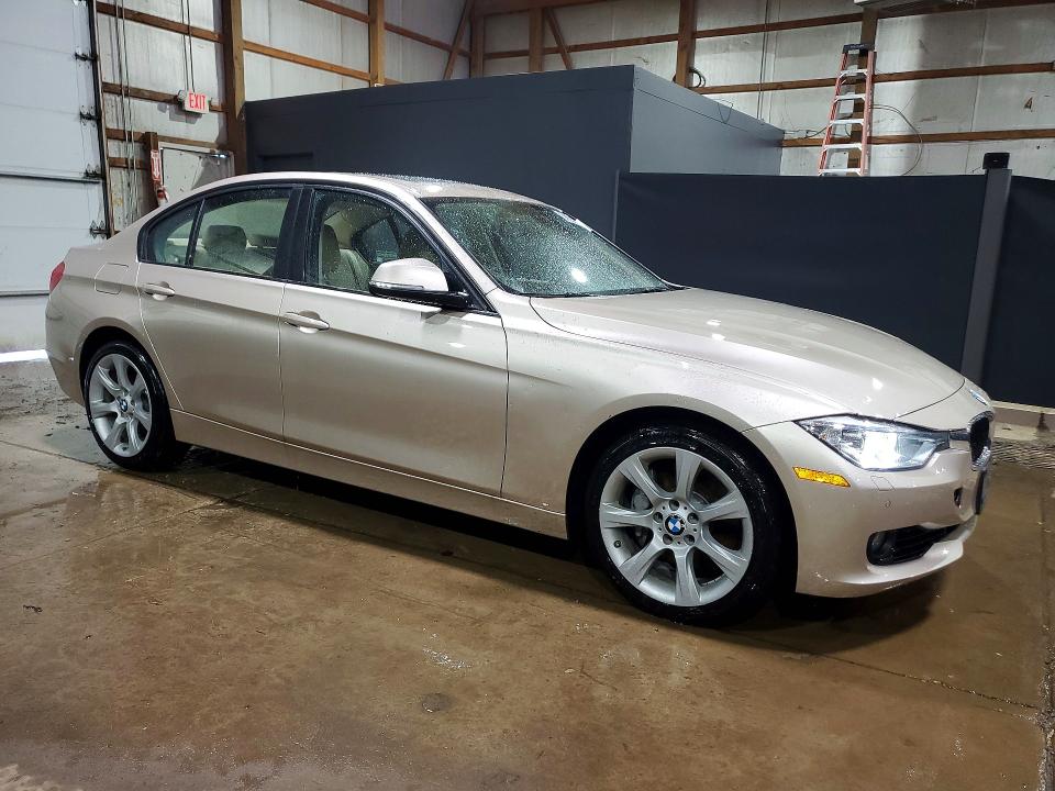 2014 Bmw 335 მანქანა იყიდება აუქციონზე, vin: WBA3B9C53EF588304, აუქციონის ნომერი: 50920326