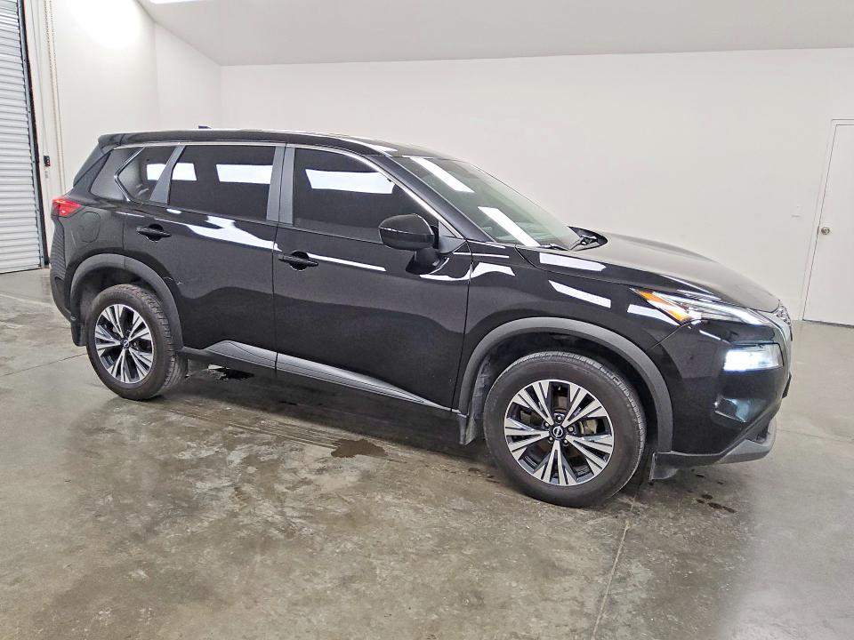 48627556 :رقم المزاد ، 5N1BT3BA7PC879234 vin ، 2023 Nissan Rogue مزاد بيع