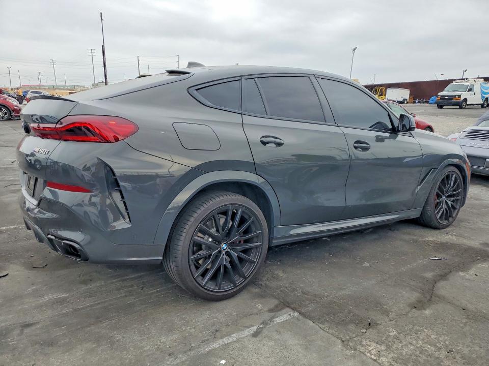 48712126 :رقم المزاد ، 5UXCY8C0XM9H45390 vin ، 2021 Bmw X6 مزاد بيع