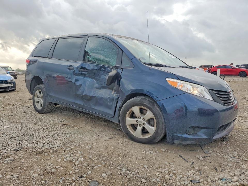 2011 Toyota Sienna მანქანა იყიდება აუქციონზე, vin: 5TDZK3DC4BS025040, აუქციონის ნომერი: 48214066