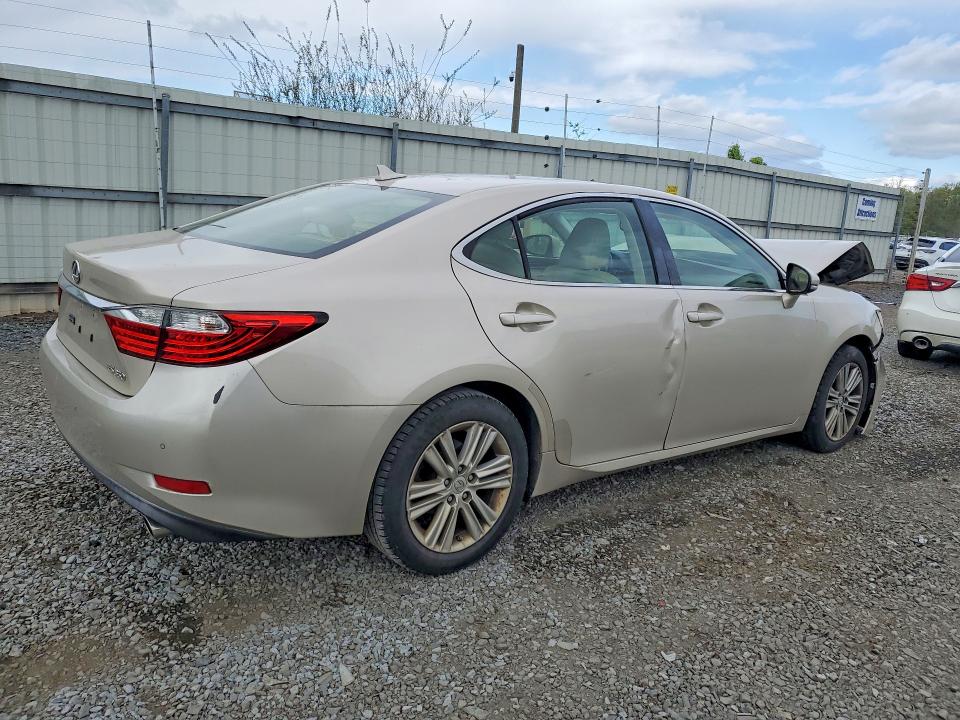 50400086 :رقم المزاد ، JTHBK1GG8D2015821 vin ، 2013 Lexus Es مزاد بيع