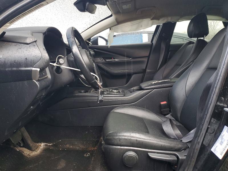 47933526 :رقم المزاد ، 3MVDMBBLXMM264594 vin ، 2021 Mazda Cx-30 مزاد بيع