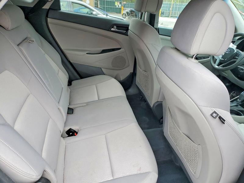 50981126 :رقم المزاد ، KM8J3CA46HU533839 vin ، 2017 Hyundai Tucson مزاد بيع
