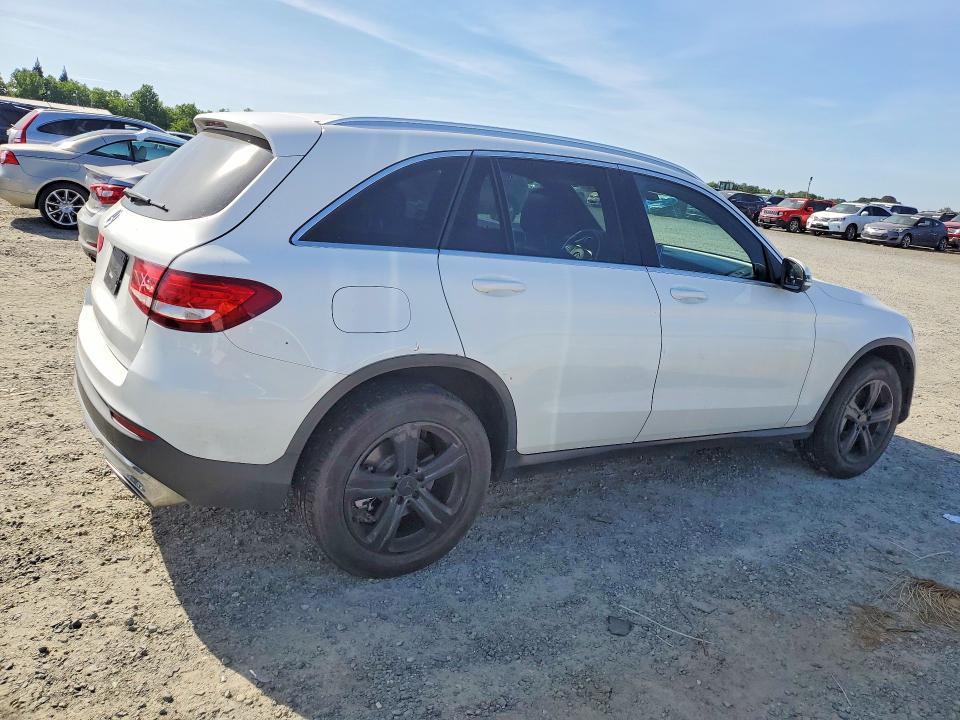 48927016 :رقم المزاد ، WDC0G4JB8HF127567 vin ، 2017 Mercedes-benz Glc مزاد بيع