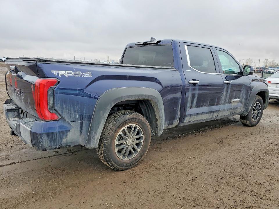 Продажа на аукционе авто 2024 Toyota Tundra, vin: 5TFJA5EC9RX035609, номер лота: 47632876