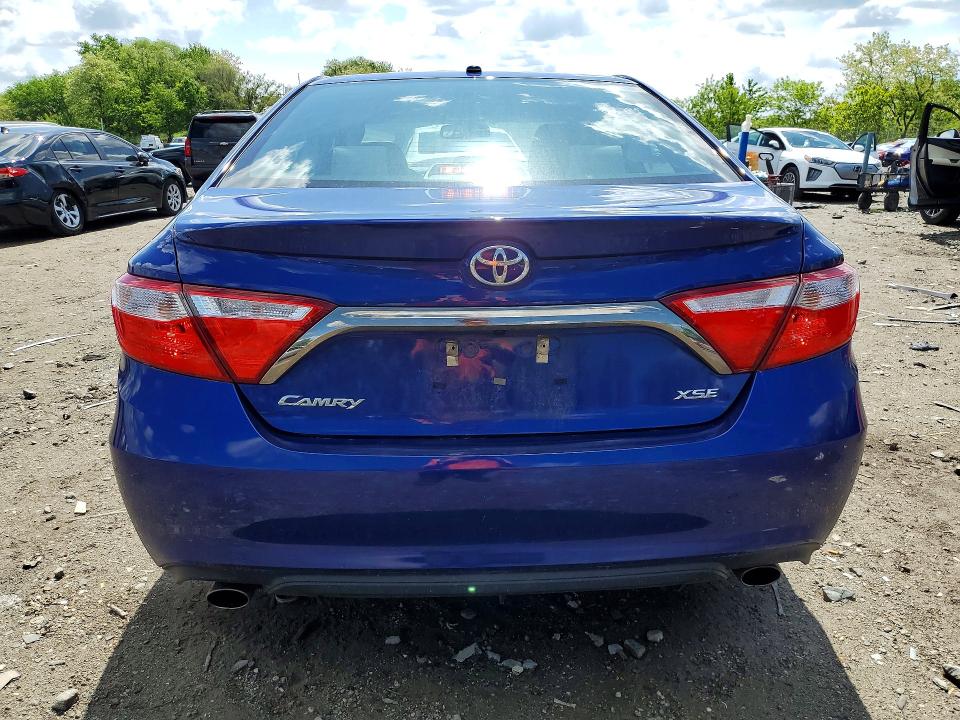 51654836 :رقم المزاد ، 4T1BK1FK6GU572139 vin ، 2016 Toyota Camry مزاد بيع