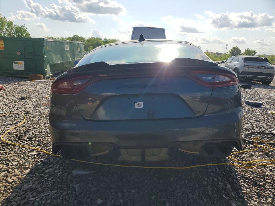 49972296 :رقم المزاد ، KNAE15LA9L6072401 vin ، 2020 Kia Stinger مزاد بيع