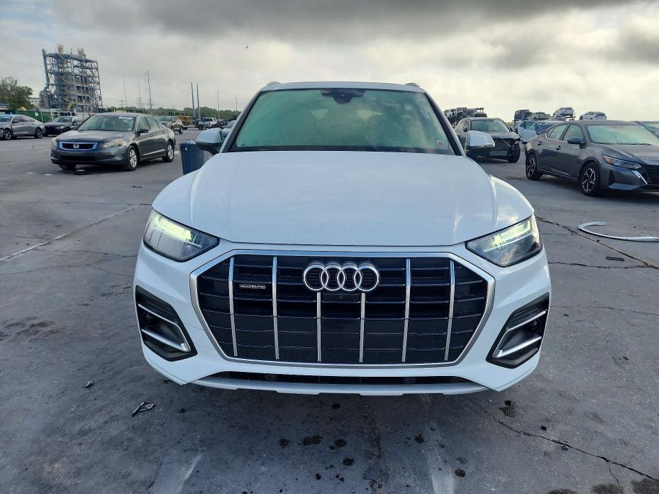 48257166 :رقم المزاد ، WA1BAAFY5M2103511 vin ، 2021 Audi Q5 مزاد بيع