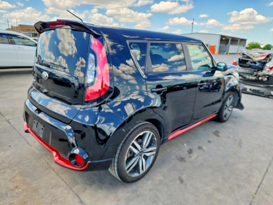 Продаж на аукціоні авто 2015 Kia Soul, vin: KNDJP3A58F7164012, номер лоту: 48848766