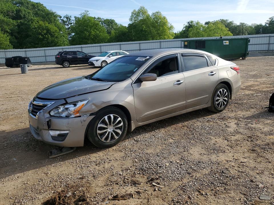 Продажа на аукционе авто 2015 Nissan Altima, vin: 1N4AL3AP2FN860329, номер лота: 49989886