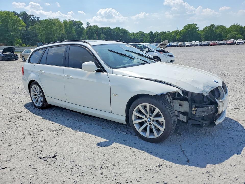 51357556 :رقم المزاد ، WBAUT9C50BA191546 vin ، 2011 Bmw 328 مزاد بيع