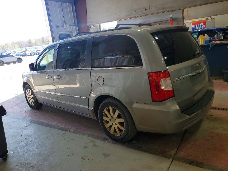 2015 Chrysler Town & Country მანქანა იყიდება აუქციონზე, vin: 2C4RC1BG8FR521786, აუქციონის ნომერი: 50095316