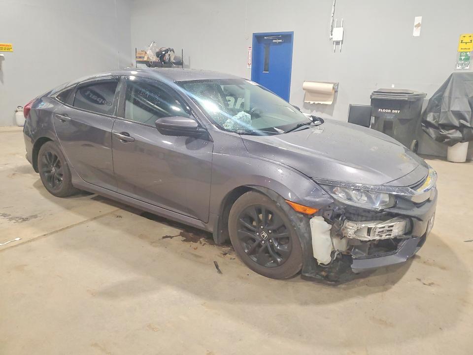 51184406 :رقم المزاد ، 2HGFC2E51JH040538 vin ، 2018 Honda Civic مزاد بيع
