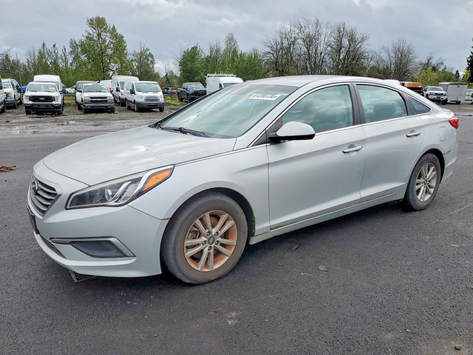 Auction sale of the 2017 Hyundai Sonata, vin: 5NPE24AF2HH558571, lot number: 51200736