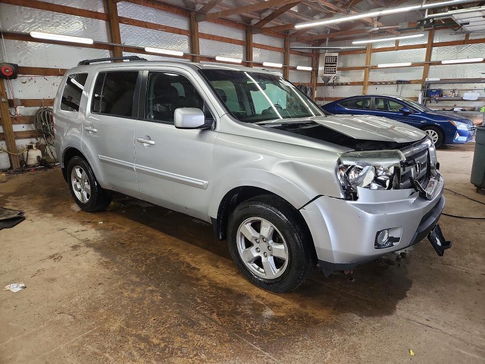 51573156 :رقم المزاد ، 5FNYF4H75BB012143 vin ، 2011 Honda Pilot مزاد بيع