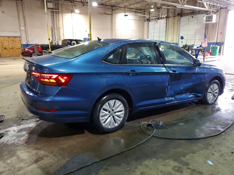 47664296 :رقم المزاد ، 3VWC57BU5KM151775 vin ، 2019 Volkswagen Jetta مزاد بيع