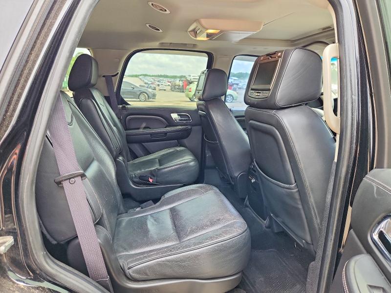 Auction sale of the 2012 Cadillac Escalade, vin: 1GYS4DEF1CR208979, lot number: 50978216