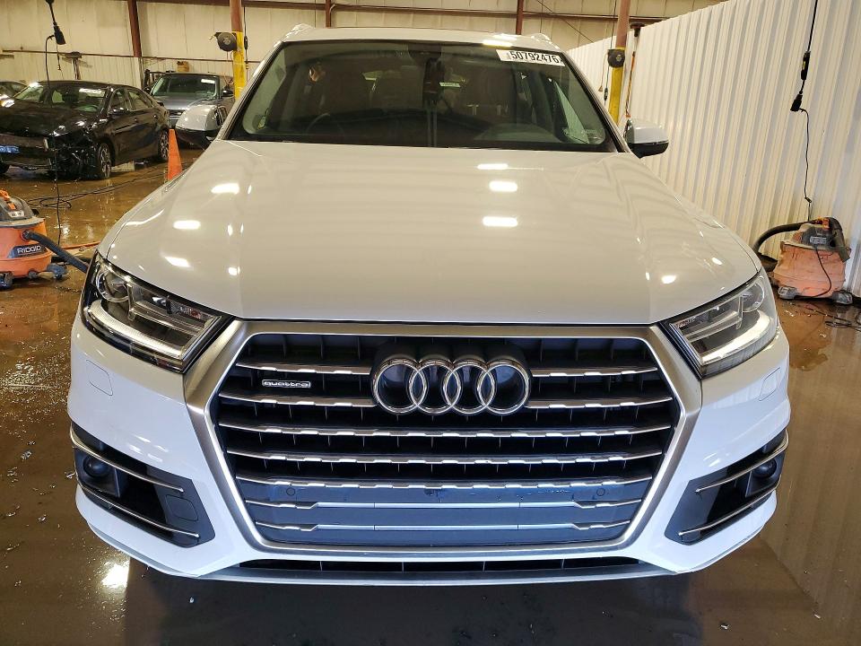 50792476 :رقم المزاد ، WA1LAAF72JD051282 vin ، 2018 Audi Q7 مزاد بيع