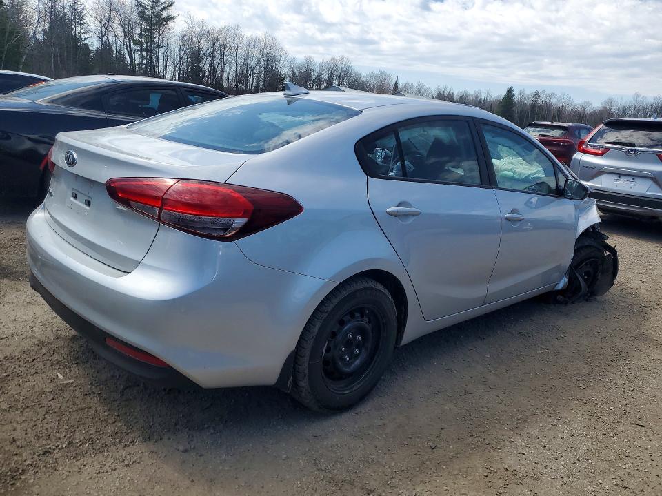 49936656 :رقم المزاد ، 3KPFL4A78JE268288 vin ، 2018 Kia Forte مزاد بيع