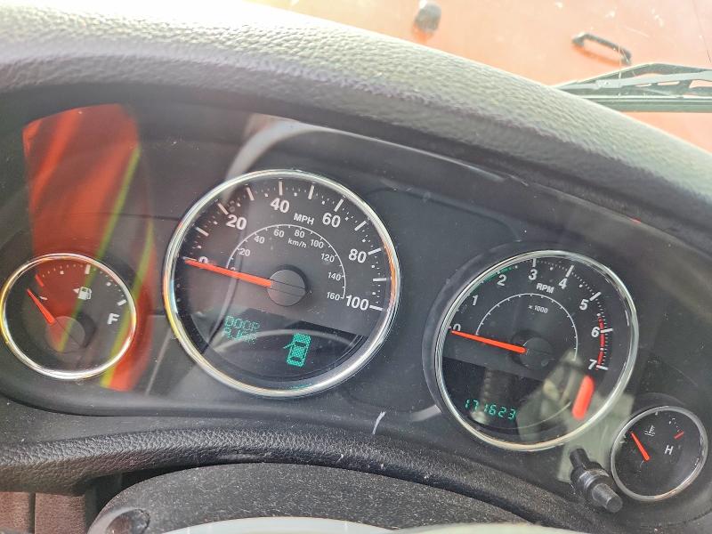 47656526 :رقم المزاد ، 1J4BA3H14BL501344 vin ، 2011 Jeep Wrangler Unlimited مزاد بيع