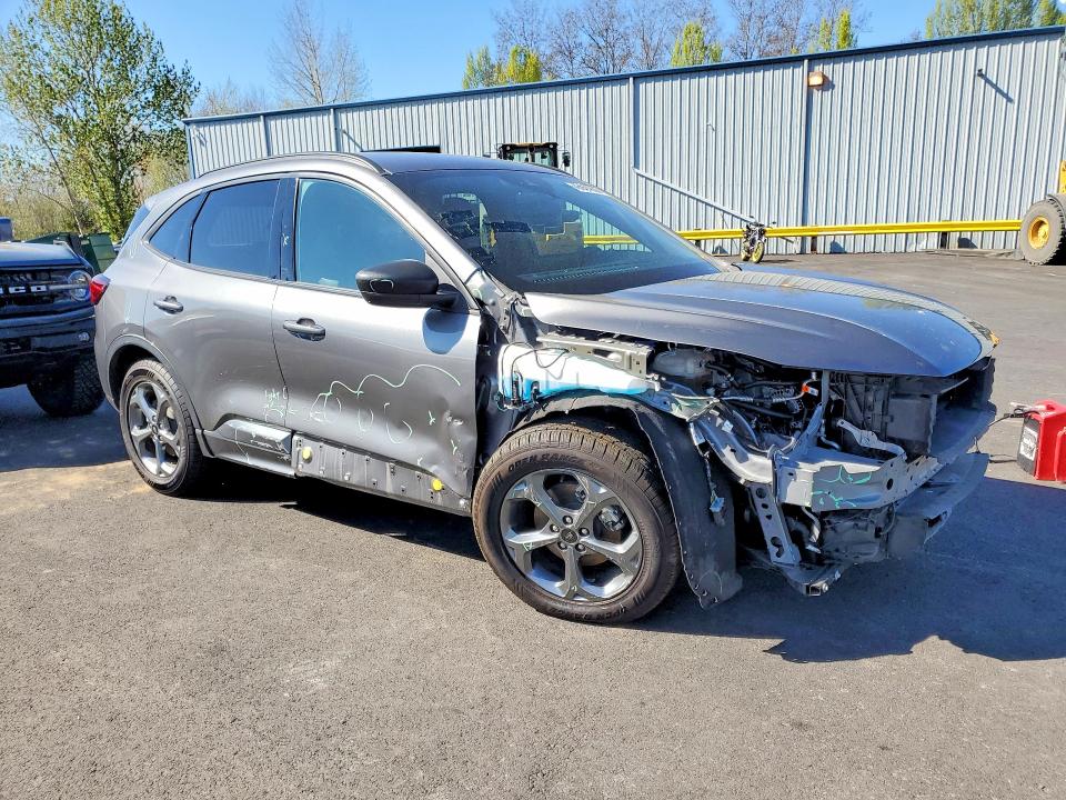 2024 Ford Escape მანქანა იყიდება აუქციონზე, vin: 1FMCU9MN7RUA92950, აუქციონის ნომერი: 48924856