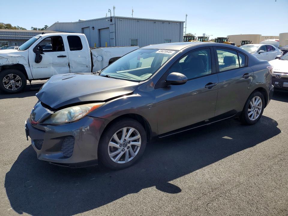 49620646 :رقم المزاد ، JM1BL1WPXD1724692 vin ، 2013 Mazda 3 مزاد بيع