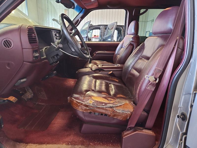 Aukcja sprzedaży 1999 Chevrolet Suburban, vin: 1GNFK16R1XJ387931, numer aukcji: 51371736