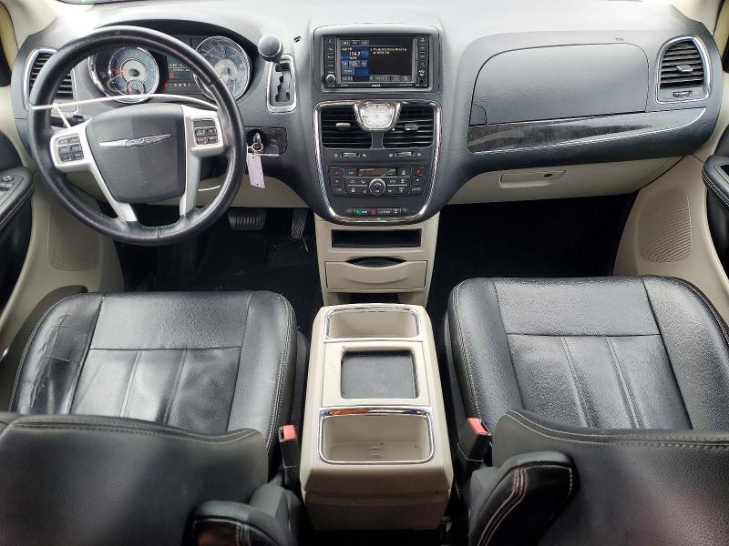 2016 Chrysler Town & Country მანქანა იყიდება აუქციონზე, vin: 2C4RC1BG0GR121044, აუქციონის ნომერი: 51296606