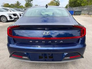 Продажа на аукционе авто 2021 Hyundai Sonata, vin: 5NPEG4JA4MH074658, номер лота: 50296896