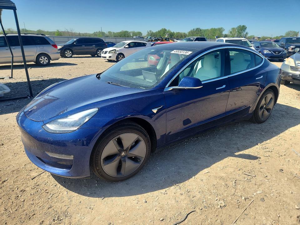 49550136 :رقم المزاد ، 5YJ3E1EB1KF421440 vin ، 2019 Tesla Model 3 مزاد بيع