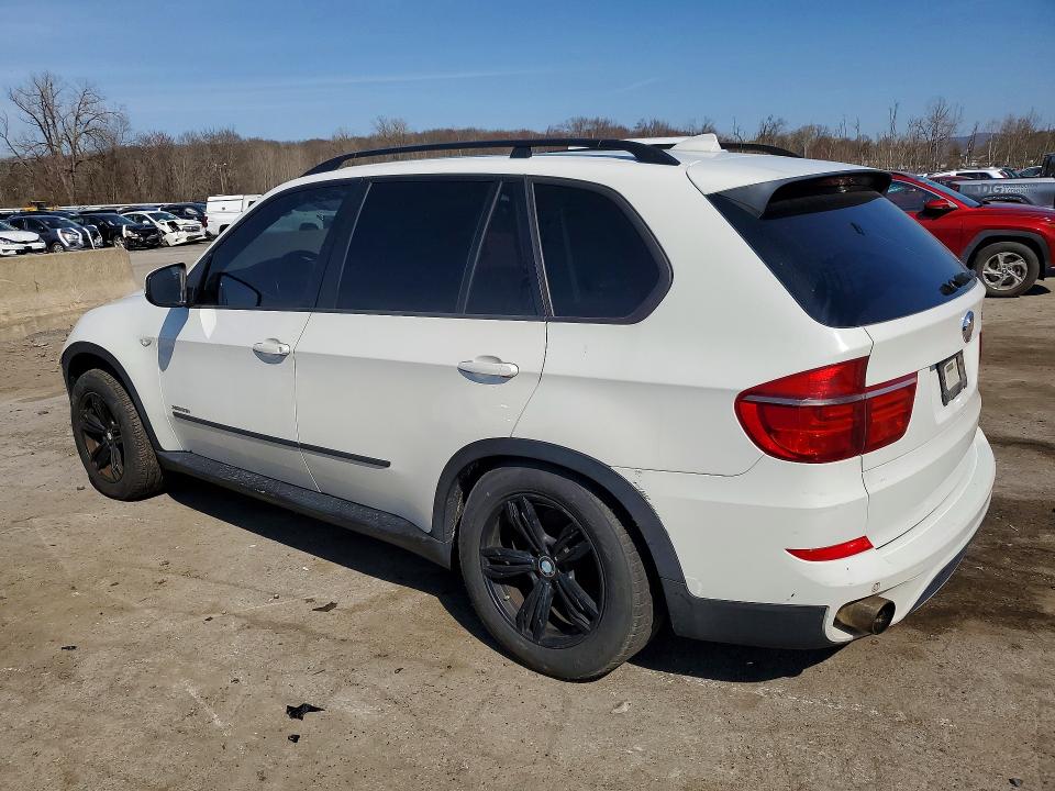 2011 Bmw X5 მანქანა იყიდება აუქციონზე, vin: 5UXZV4C56BL402127, აუქციონის ნომერი: 49427826