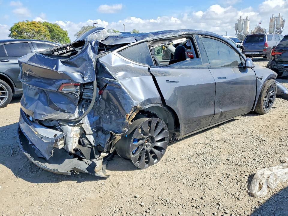 Продаж на аукціоні авто 2023 Tesla Model Y, vin: 7SAYGDEE3PF696667, номер лоту: 48089586