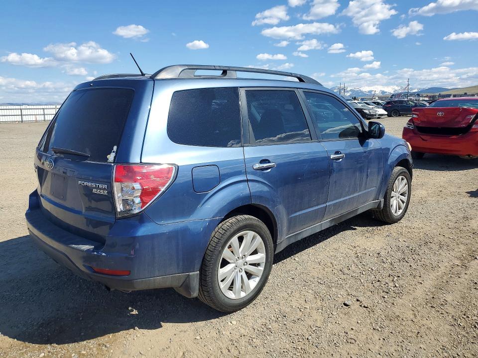 52048256 :رقم المزاد ، JF2SHADC9DH411935 vin ، 2013 Subaru Forester مزاد بيع