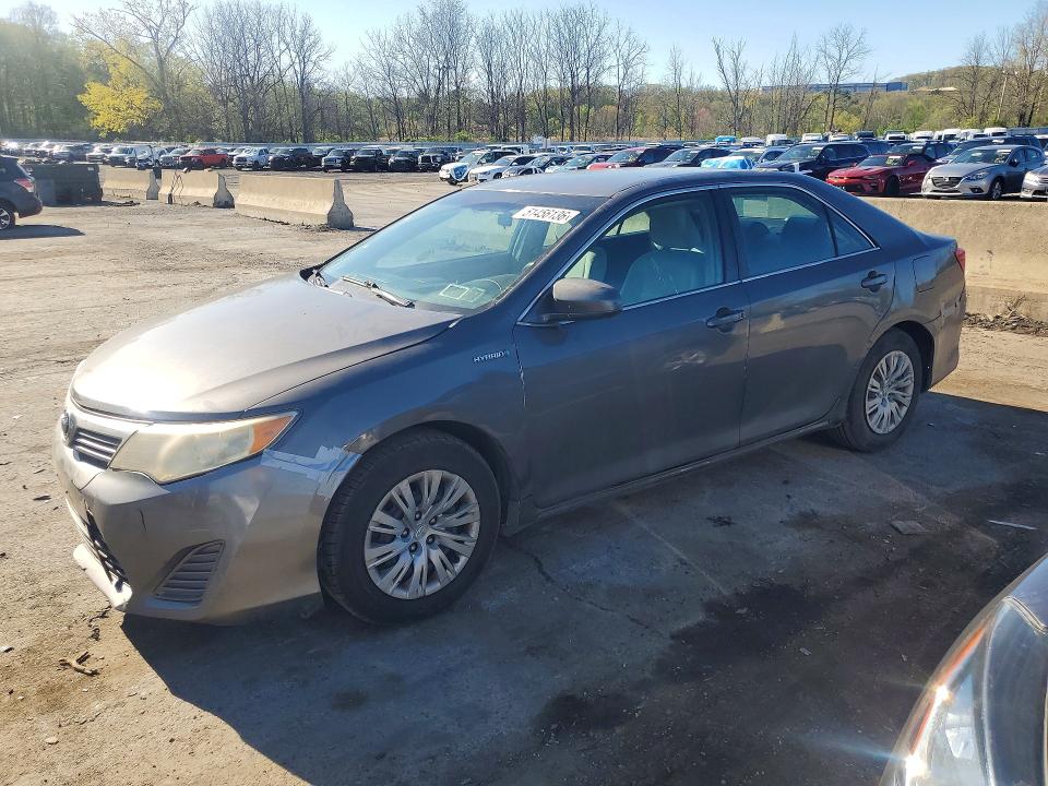 2014 Toyota Camry Hybrid მანქანა იყიდება აუქციონზე, vin: 4T1BD1FK7EU099360, აუქციონის ნომერი: 51456136
