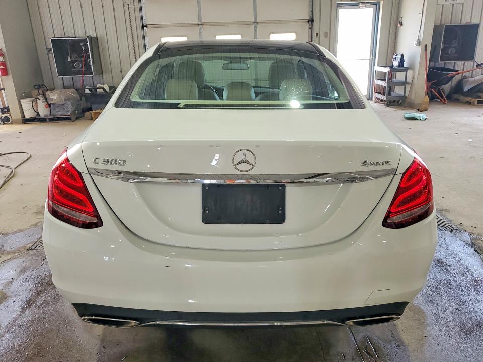 49897136 :رقم المزاد ، 55SWF4KB0FU067091 vin ، 2015 Mercedes-benz C مزاد بيع