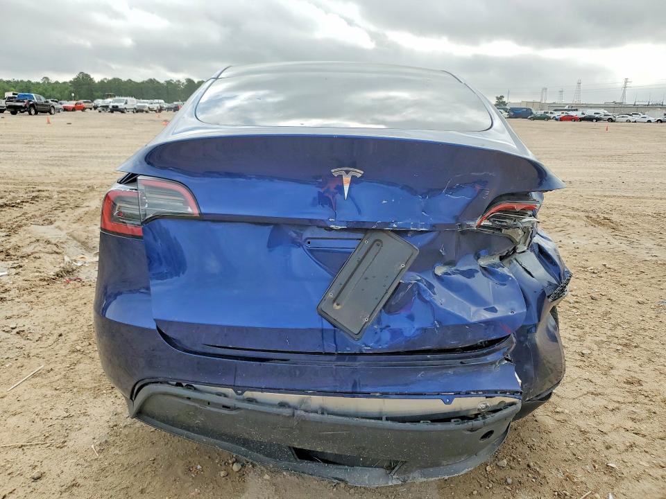 Продажа на аукционе авто 2024 Tesla Model Y, vin: 7SAYGDED5RA333939, номер лота: 47155046