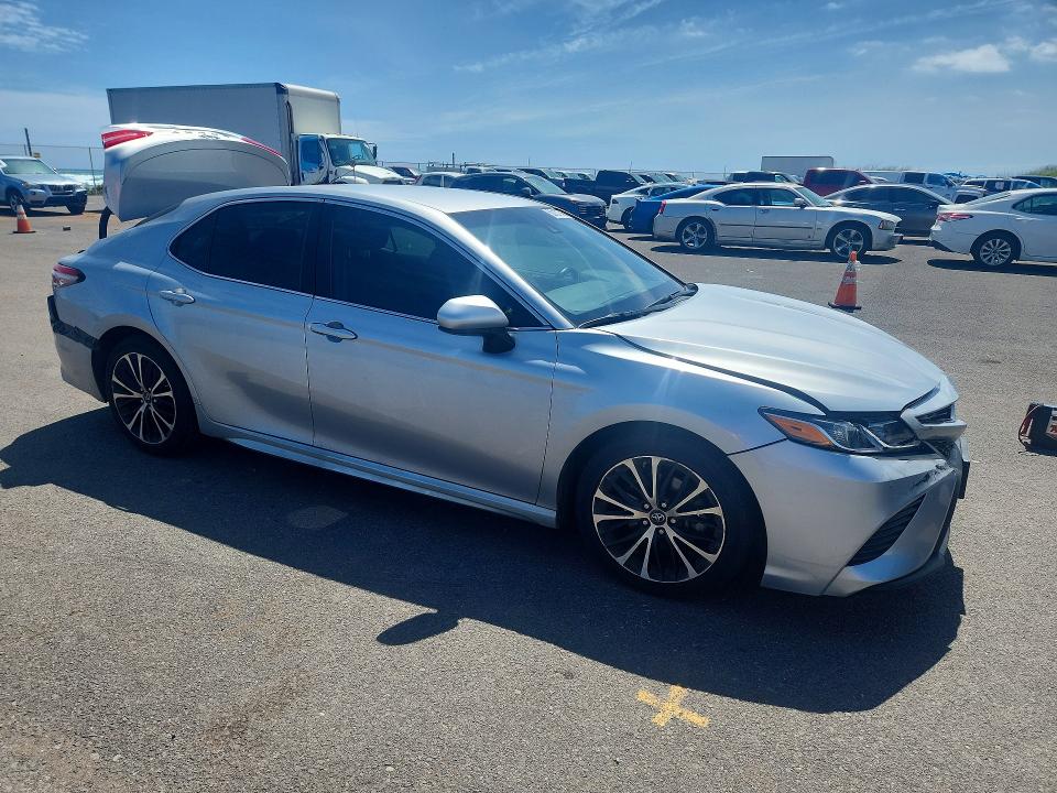 Aukcja sprzedaży 2018 Toyota Camry, vin: 4T1B11HK4JU001241, numer aukcji: 50101746